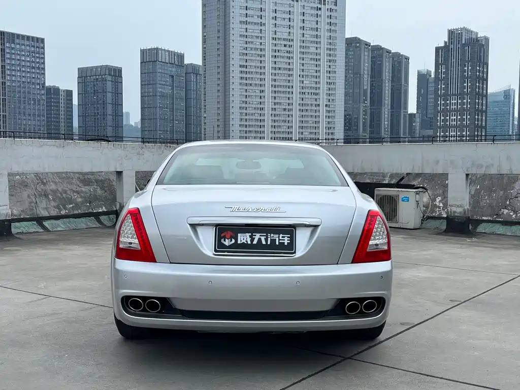 Maserati Quattroporte