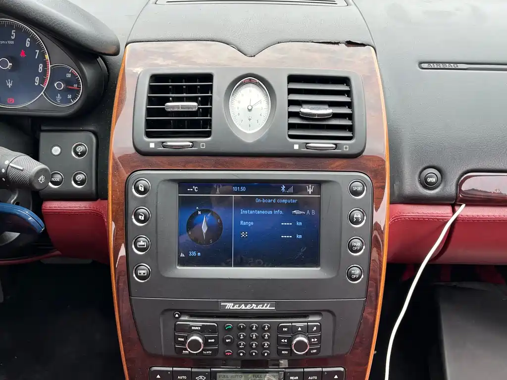 Maserati Quattroporte