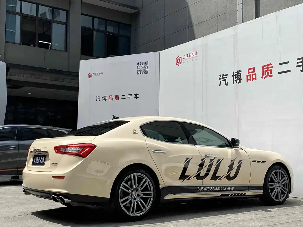 Maserati Ghibli