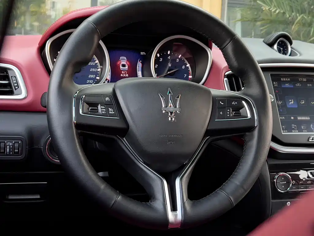 Maserati Ghibli