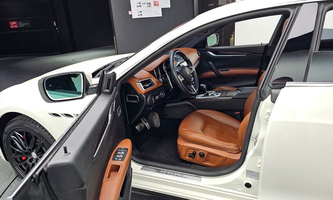 Maserati Ghibli