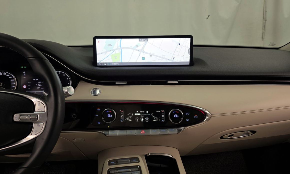 Genesis GV70