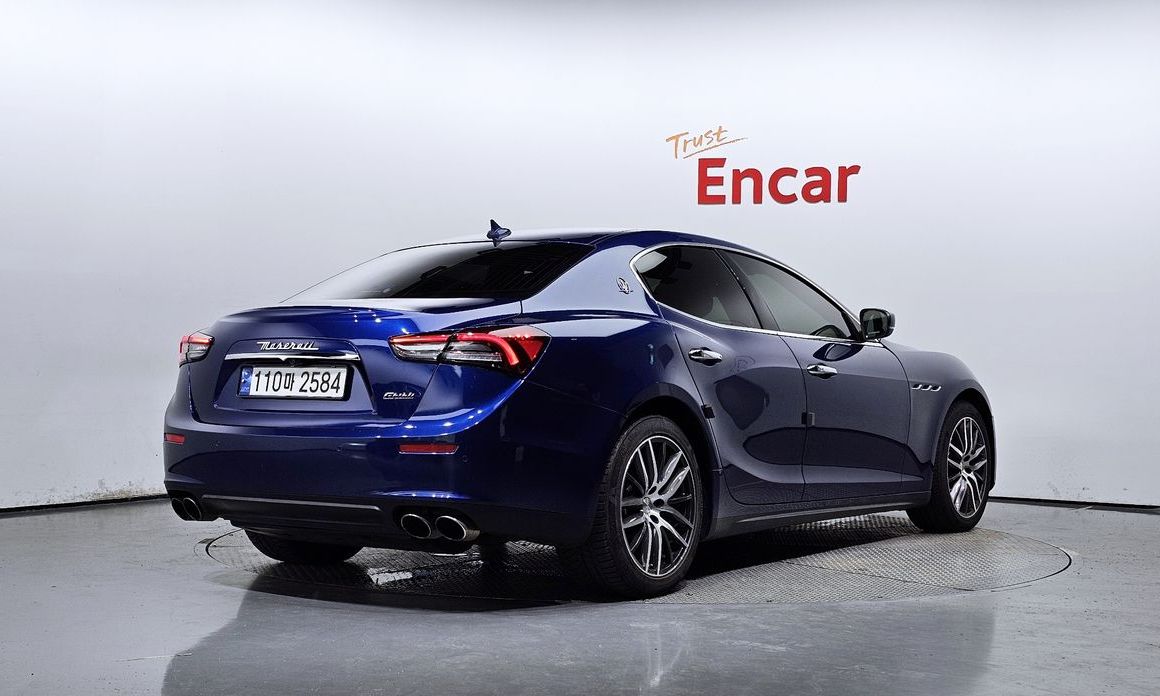 Maserati Ghibli