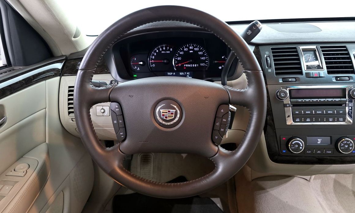 Cadillac DTS