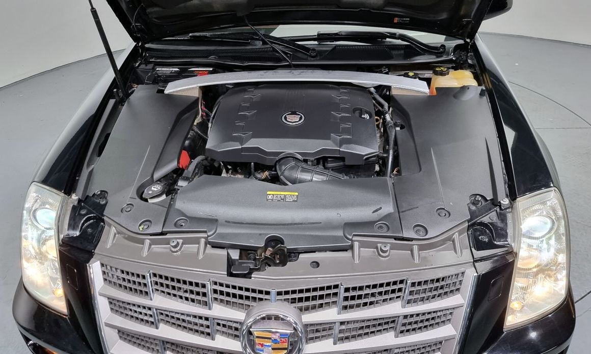 Cadillac STS