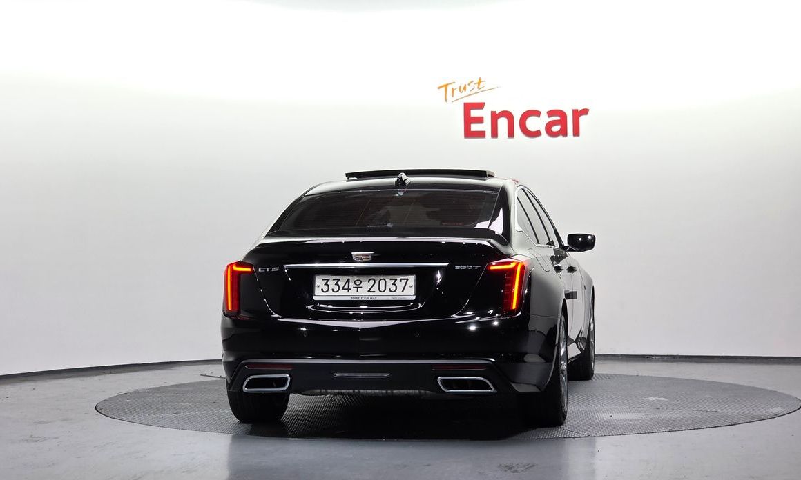 Cadillac CT5