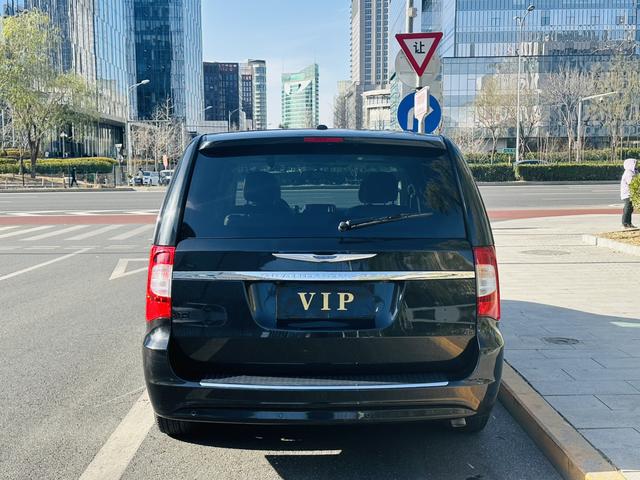 Chrysler Grand Voyager (Import)