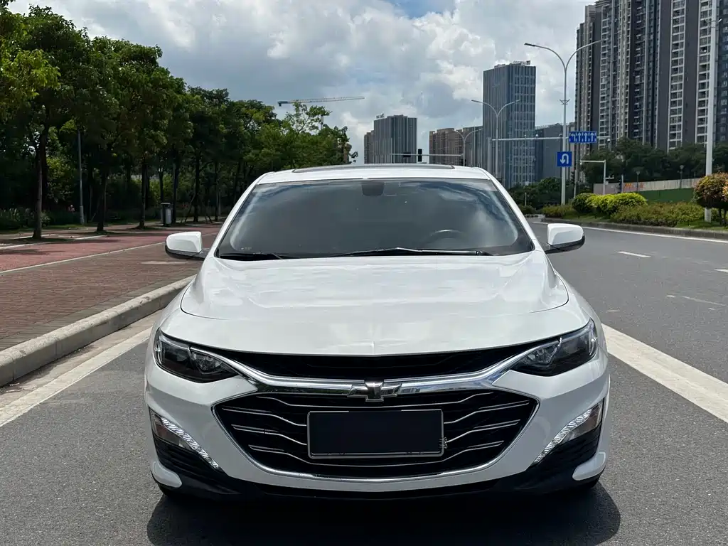 Chevrolet Malibu XL