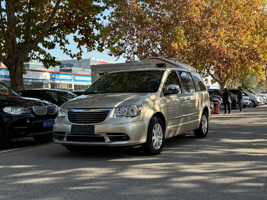 Chrysler Grand Voyager (Import)