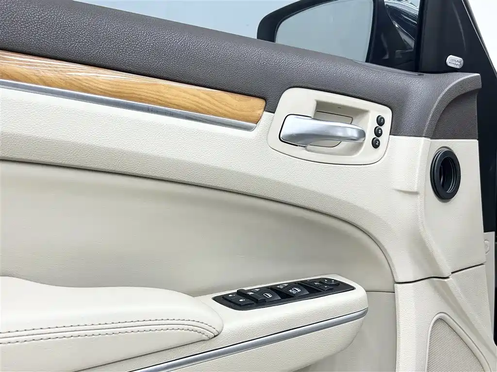 Chrysler 300C