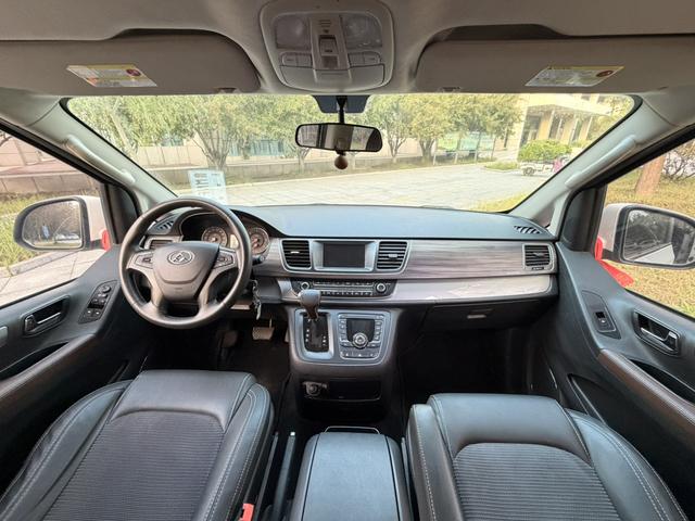Maxus Maxus G10
