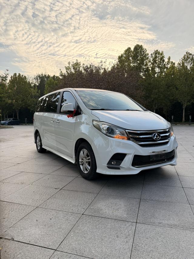 Maxus Maxus G10