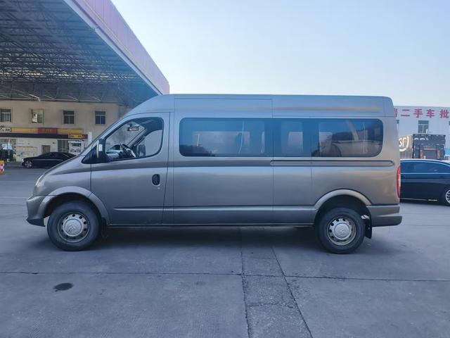 Maxus New V80