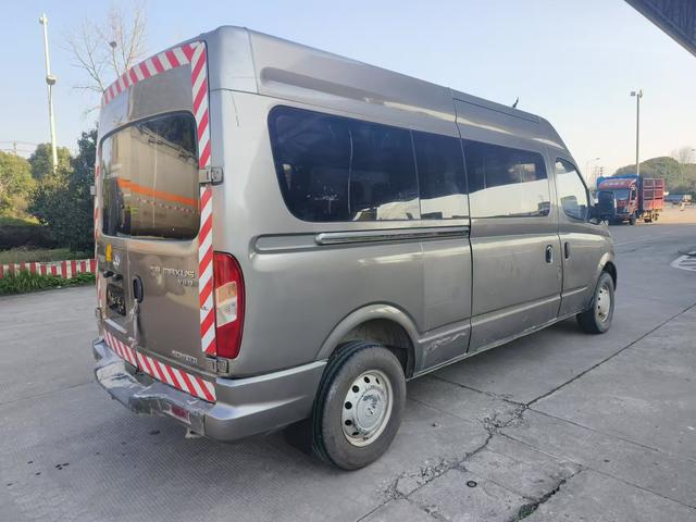 Maxus New V80