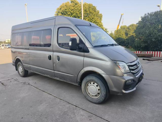 Maxus New V80