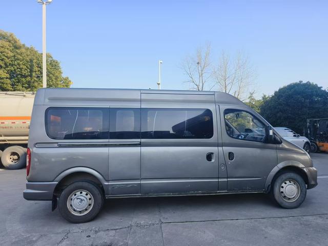 Maxus New V80