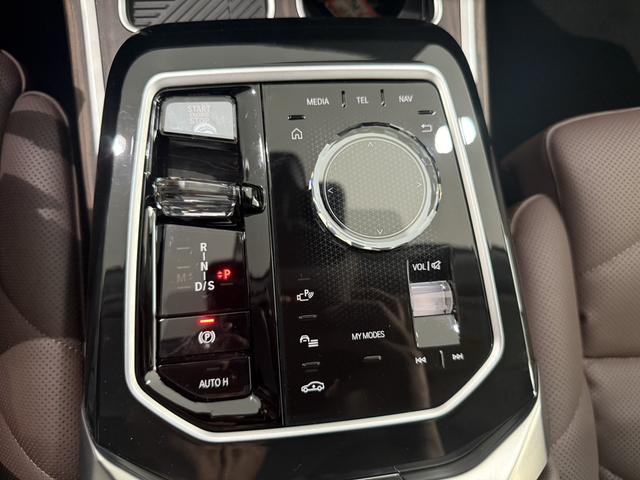 BMW BMW 7-Series