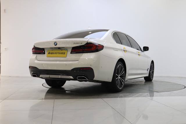 BMW BMW 5-Series