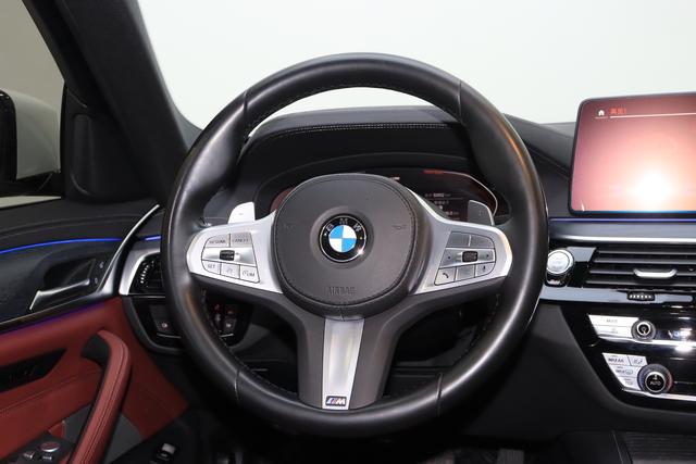 BMW BMW 5-Series