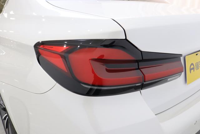 BMW BMW 5-Series