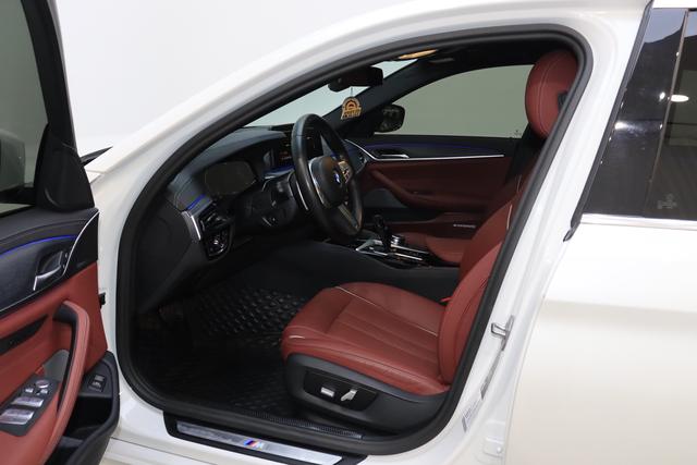 BMW BMW 5-Series