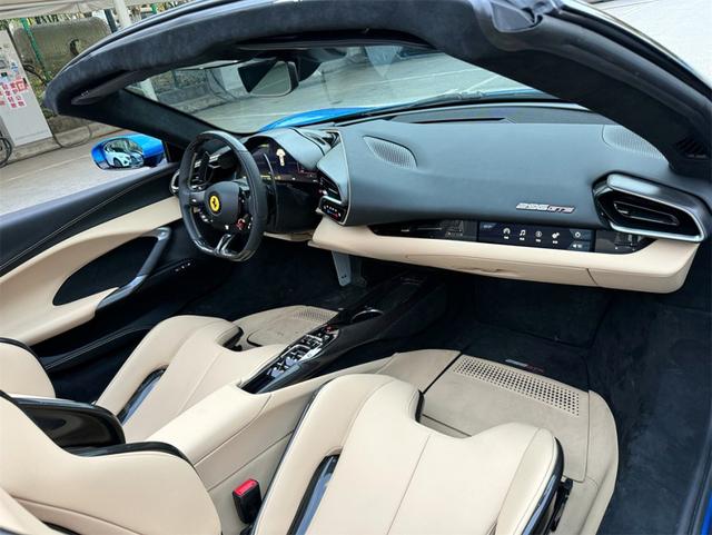 Ferrari Ferrari 296