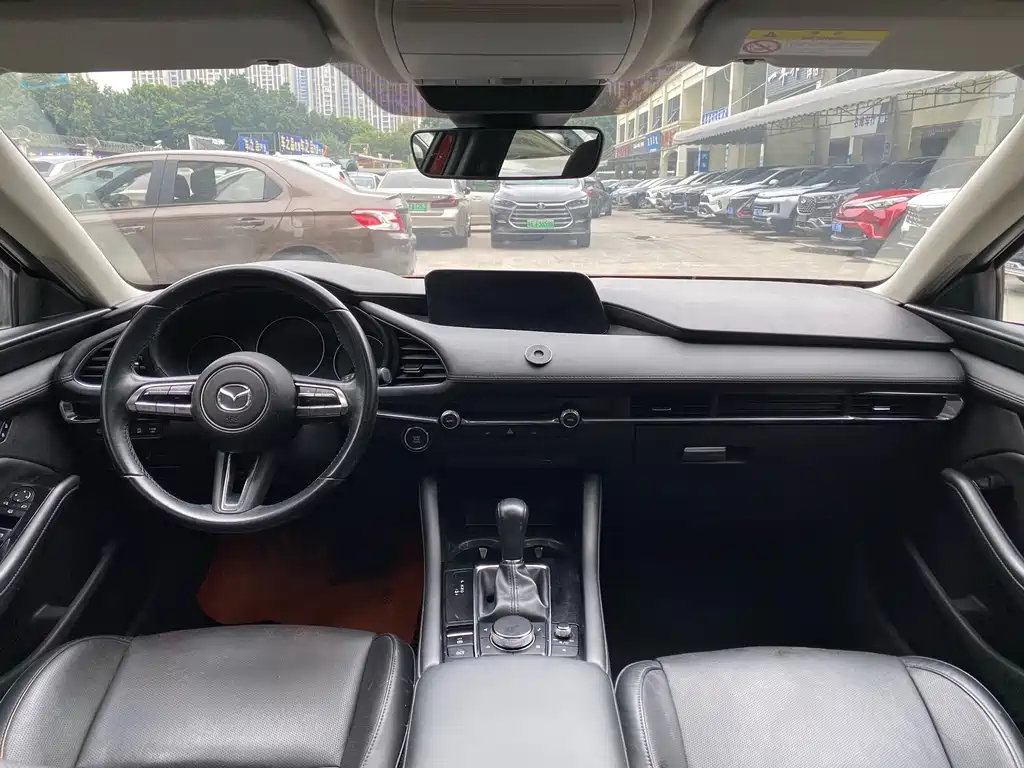 Mazda 3 Axela
