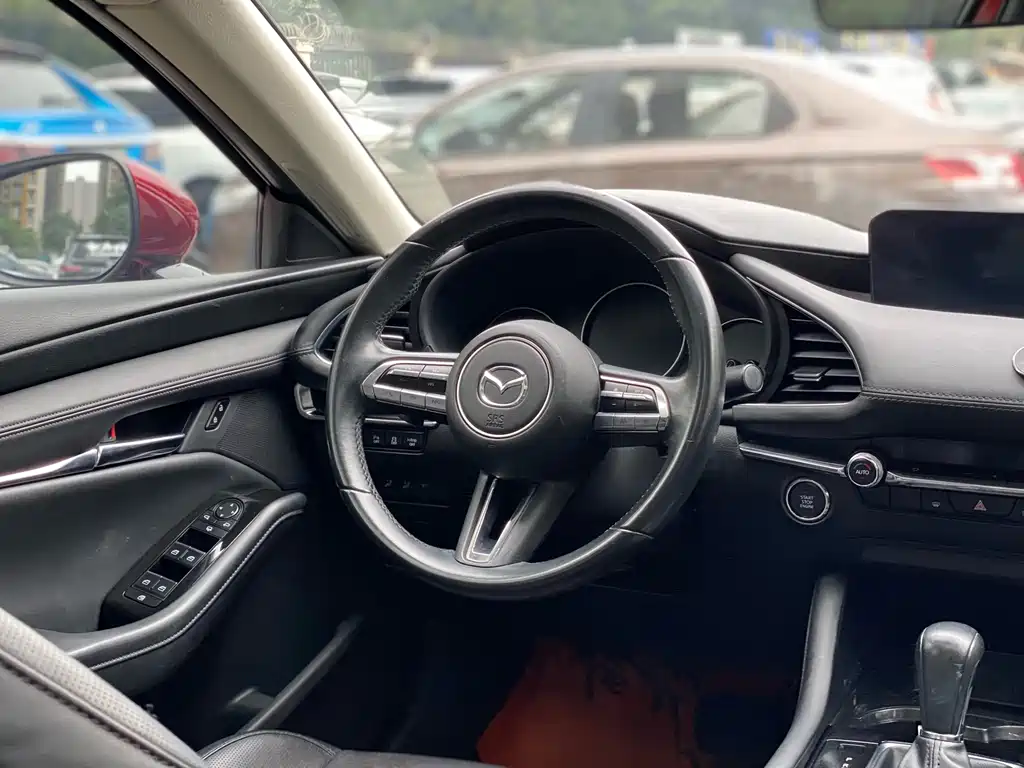 Mazda 3 Axela
