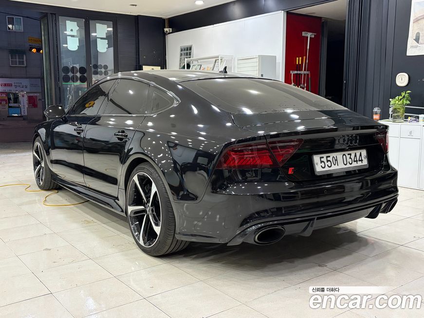Audi RS7