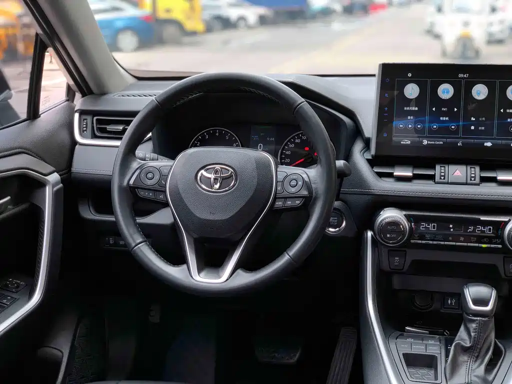 Toyota Wildlander