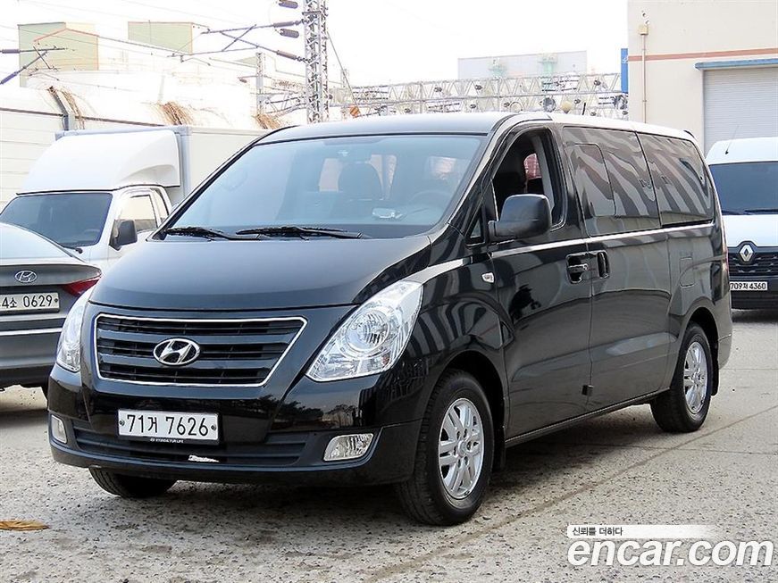 Hyundai Starex