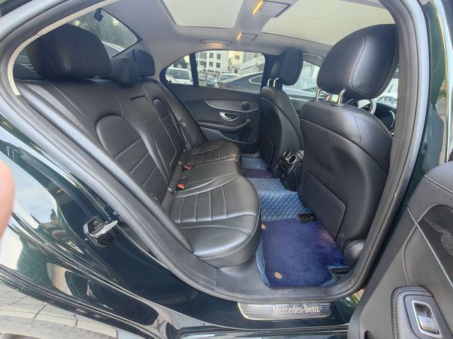 Mercedes-Benz Mercedes-Benz C-Class