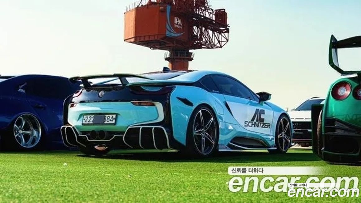 BMW i8