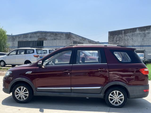 Dongfeng Fengguang Fengon 370