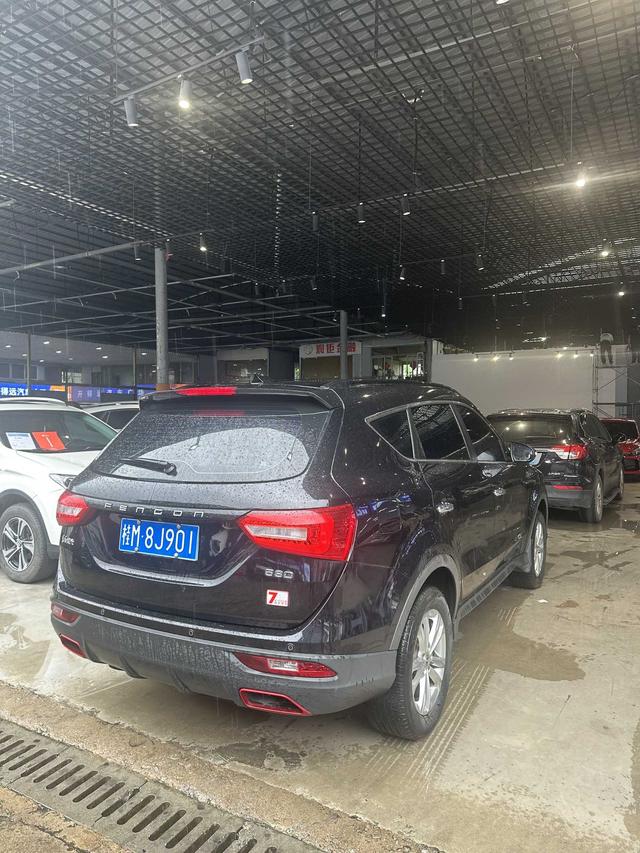 Dongfeng Fengguang Fengon 580