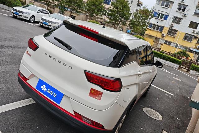 Dongfeng Fengguang Fengon 500