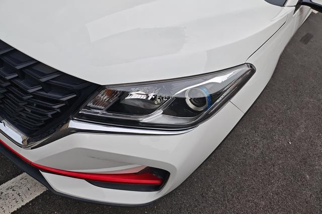 Dongfeng Fengguang Fengon 500