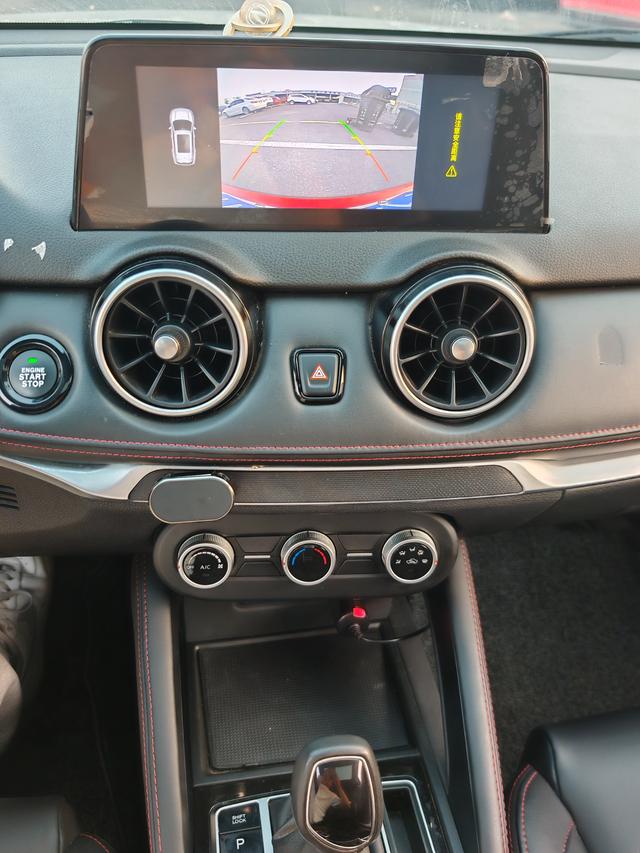 Dongfeng Fengguang Fengon 500