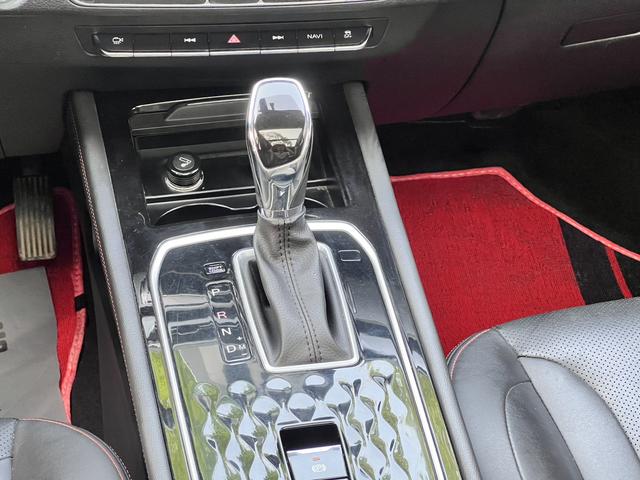 Dongfeng Fengguang Fengon 580