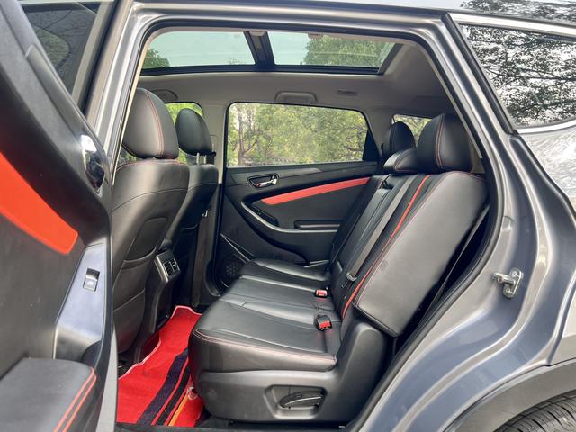 Dongfeng Fengguang Fengon 580