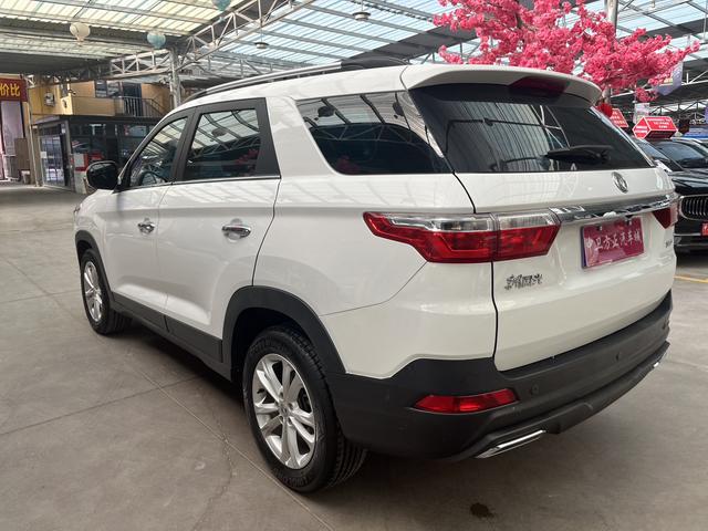 Dongfeng Fengguang Fengon S560
