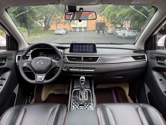 Dongfeng Fengguang Fengon 580