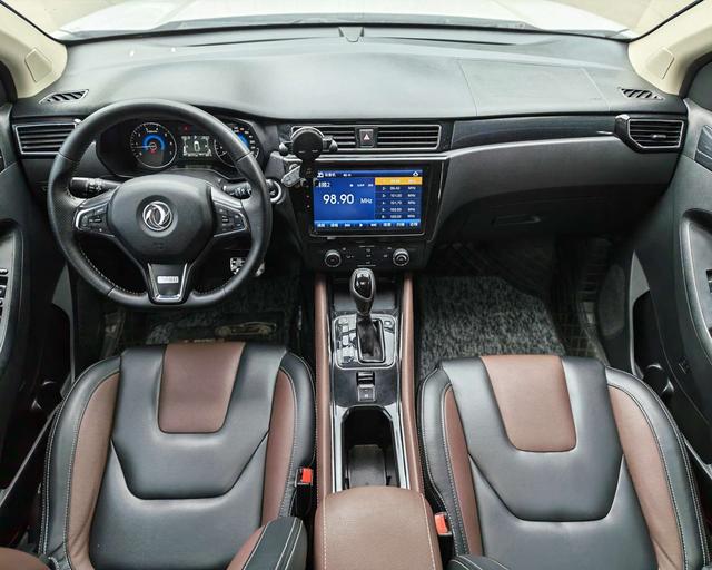 Dongfeng Fengguang Fengon 580