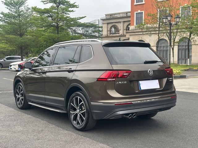Volkswagen Tiguan L