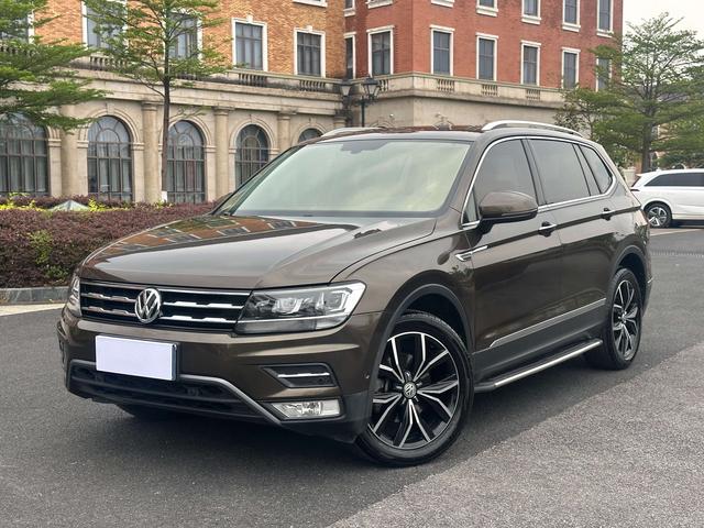 Volkswagen Tiguan L