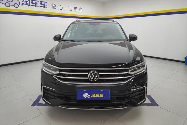 Volkswagen Tiguan L