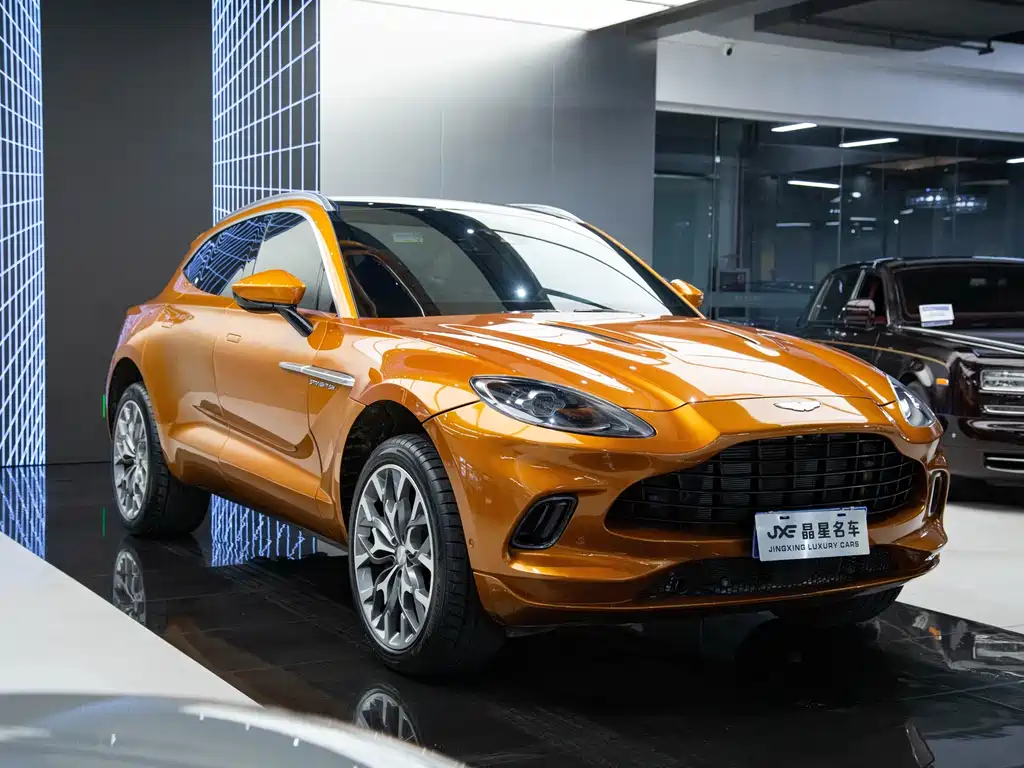 Aston Martin DBX