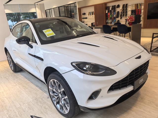 Aston Martin Aston Martin DBX