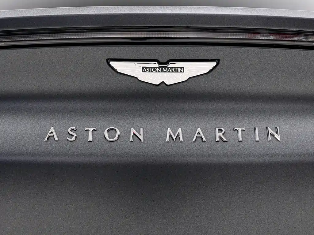 Aston Martin DBX