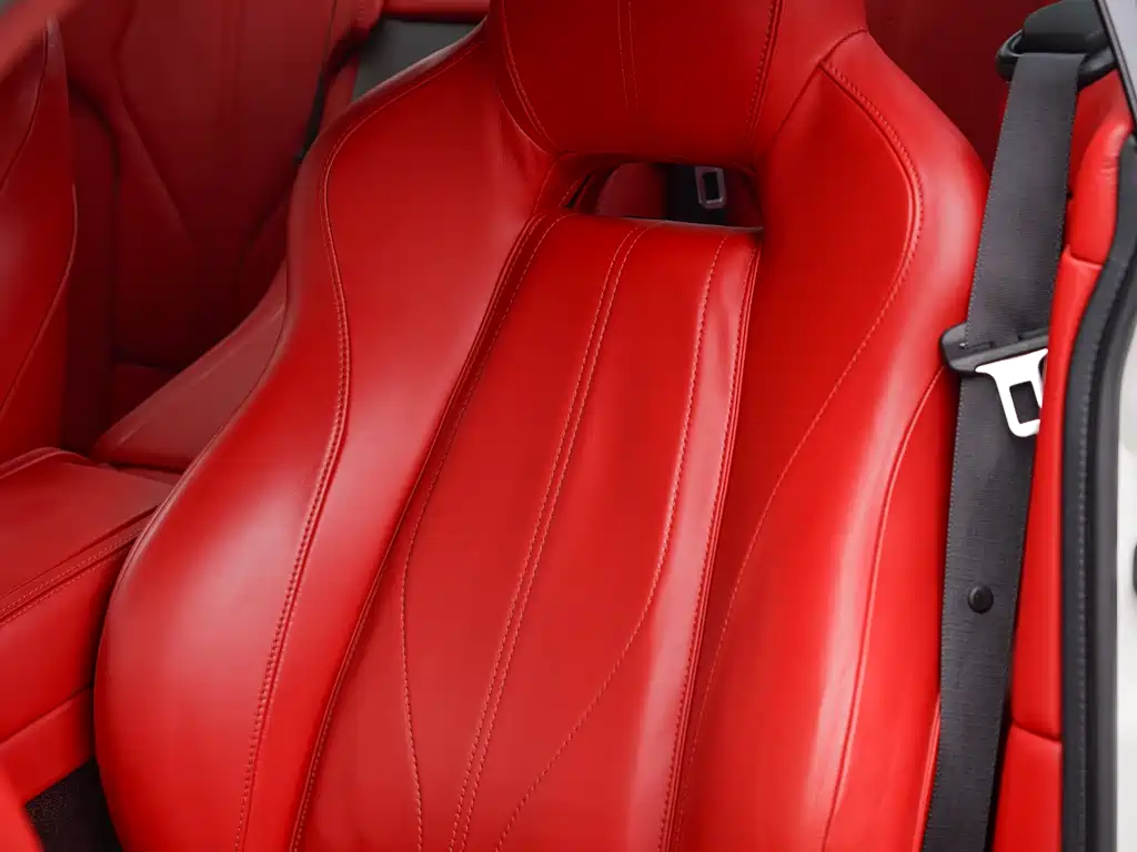 Aston Martin DB9